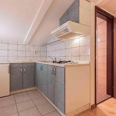 In With 1 Apartman Poreč