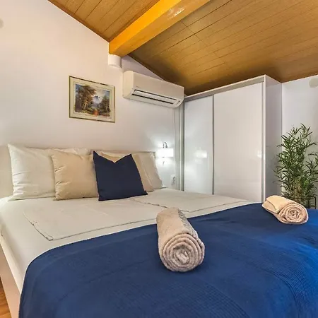 Apartman In With 1 *